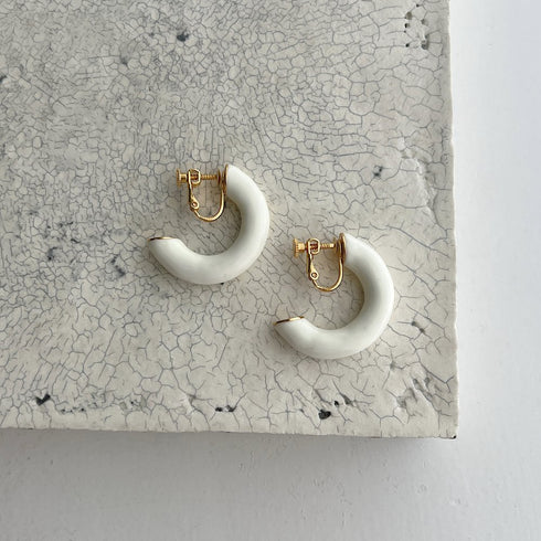 Big hoop earring